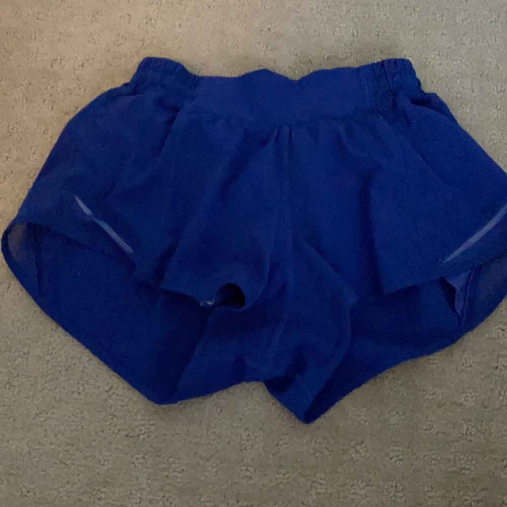 COPY - Lululemon 2.5 Hotty Hot Shorts| Size 4